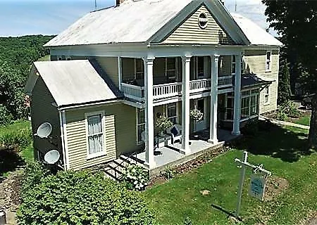 The Willow Tree Inn B&B-3